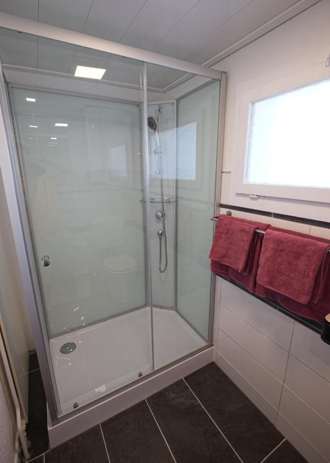 Lake Getaway Apartment With Private Entrance, Right On The Lake Constance Cycle Path, Barbecue Area, Free Wifi, Netflix And Free Bikes Salmsach Dış mekan fotoğraf